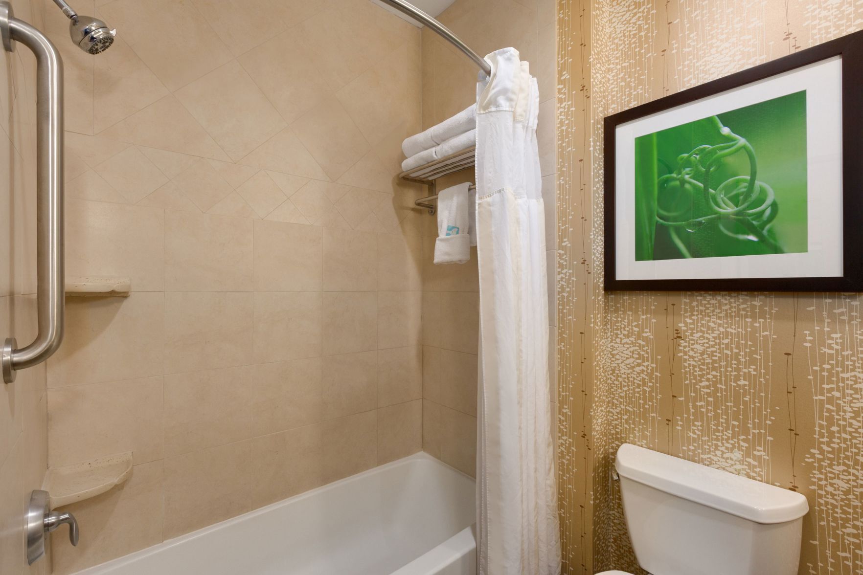 Bathroom | Free toiletries, hair dryer, towels, soap