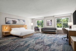 Colchones con pillow-top, escritorio y espacio para trabajar con laptop 