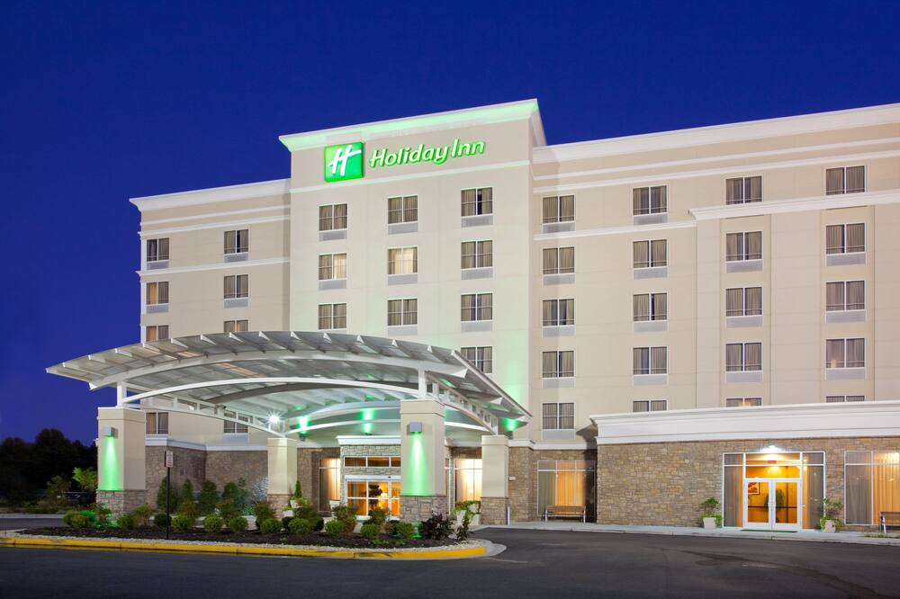 luxury hotels in Colonial Heights, Va
