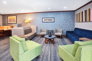 Sala de estar en el lobby