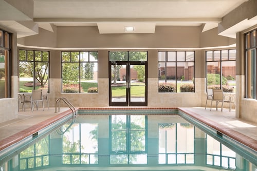 Holiday Inn Express Hotel & Suites Lavonia by IHG