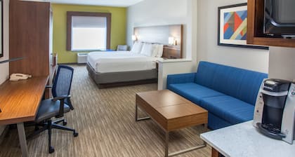 Holiday Inn Express & Suites Texarkana by IHG