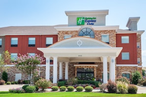 Exterior - Holiday Inn Express & Suites Texarkana by IHG (Texarkana)