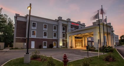 Hampton Inn & Suites Berkshires-Lenox