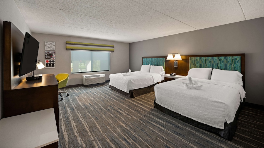 Hampton Inn & Suites Poughkeepsie