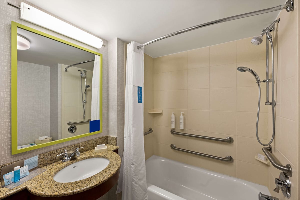 Bathroom shower