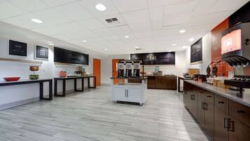 Free daily buffet breakfast