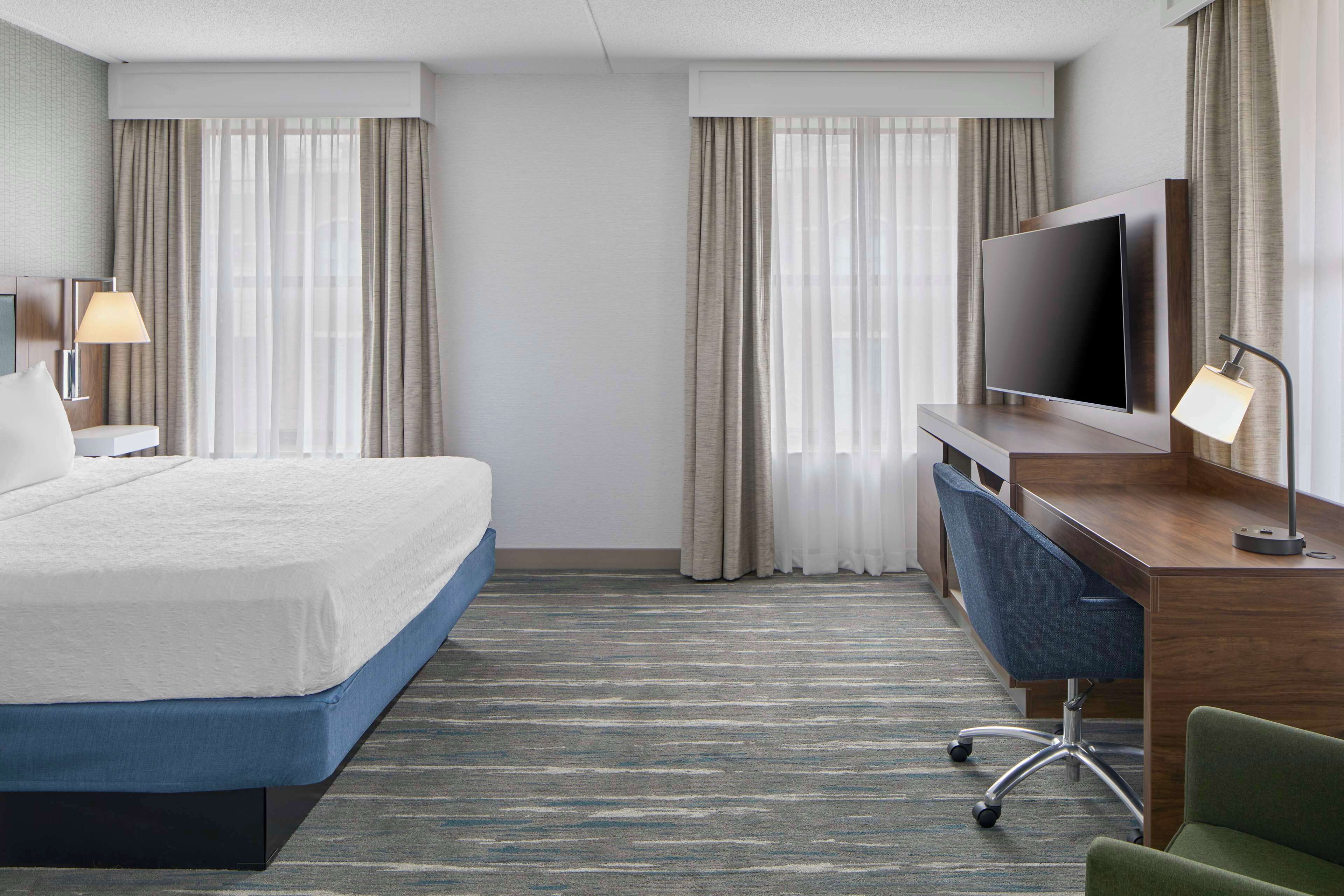 Hypo-allergenic bedding available, in-room safe, desk, blackout drapes