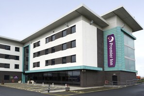 Exterior - Premier Inn Ayr A77/Racecourse (Ayr)