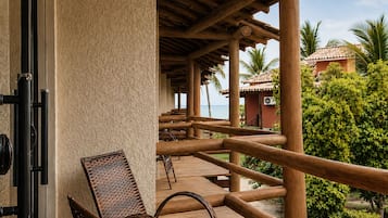 Camera Classic, vista mare parziale (TPL) | Terrazza/patio