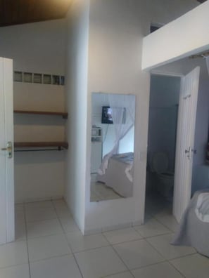 Quarto quádruplo clássico (QDP) | 1 quarto, frigobar, cofres nos quartos, roupa de cama