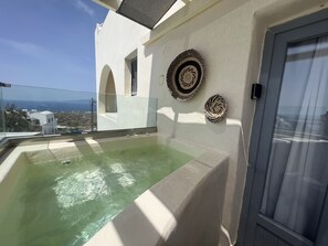 Superior Studio with View and outdoor Hot Tub | Terrace/patio