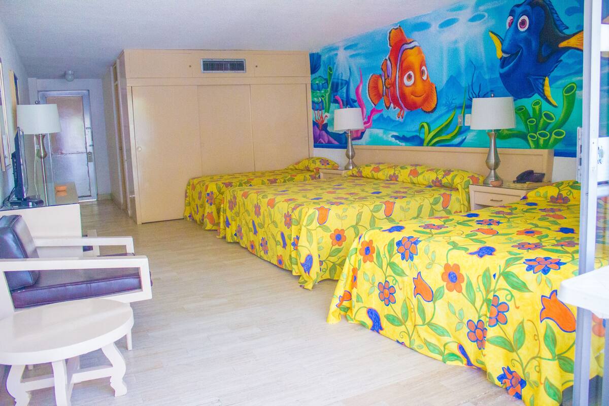 Standard Room | In-room safe, cribs (free), rollaway beds (surcharge), bed sheets