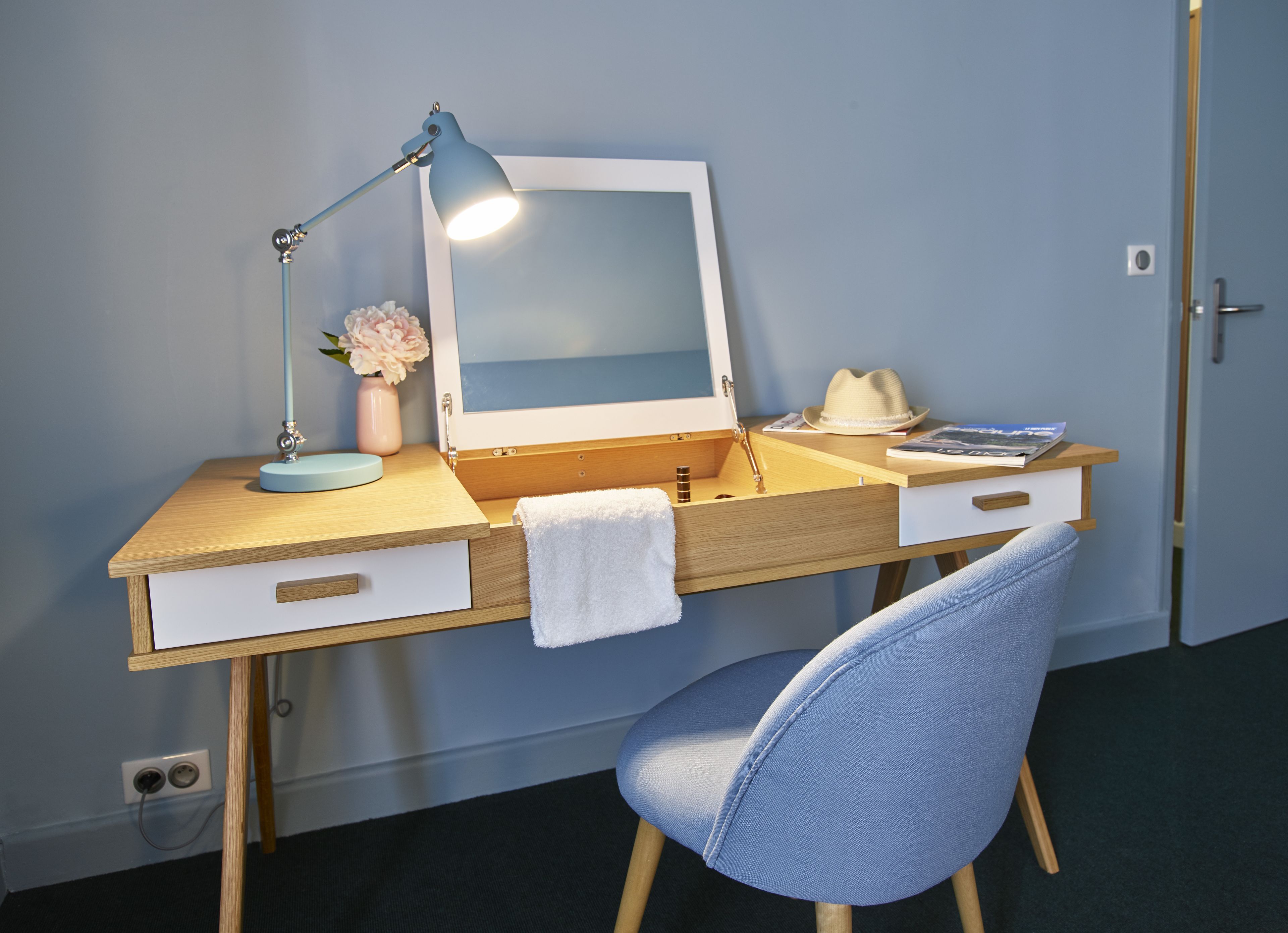 premium bedding, individually decorated, individually furnished, desk