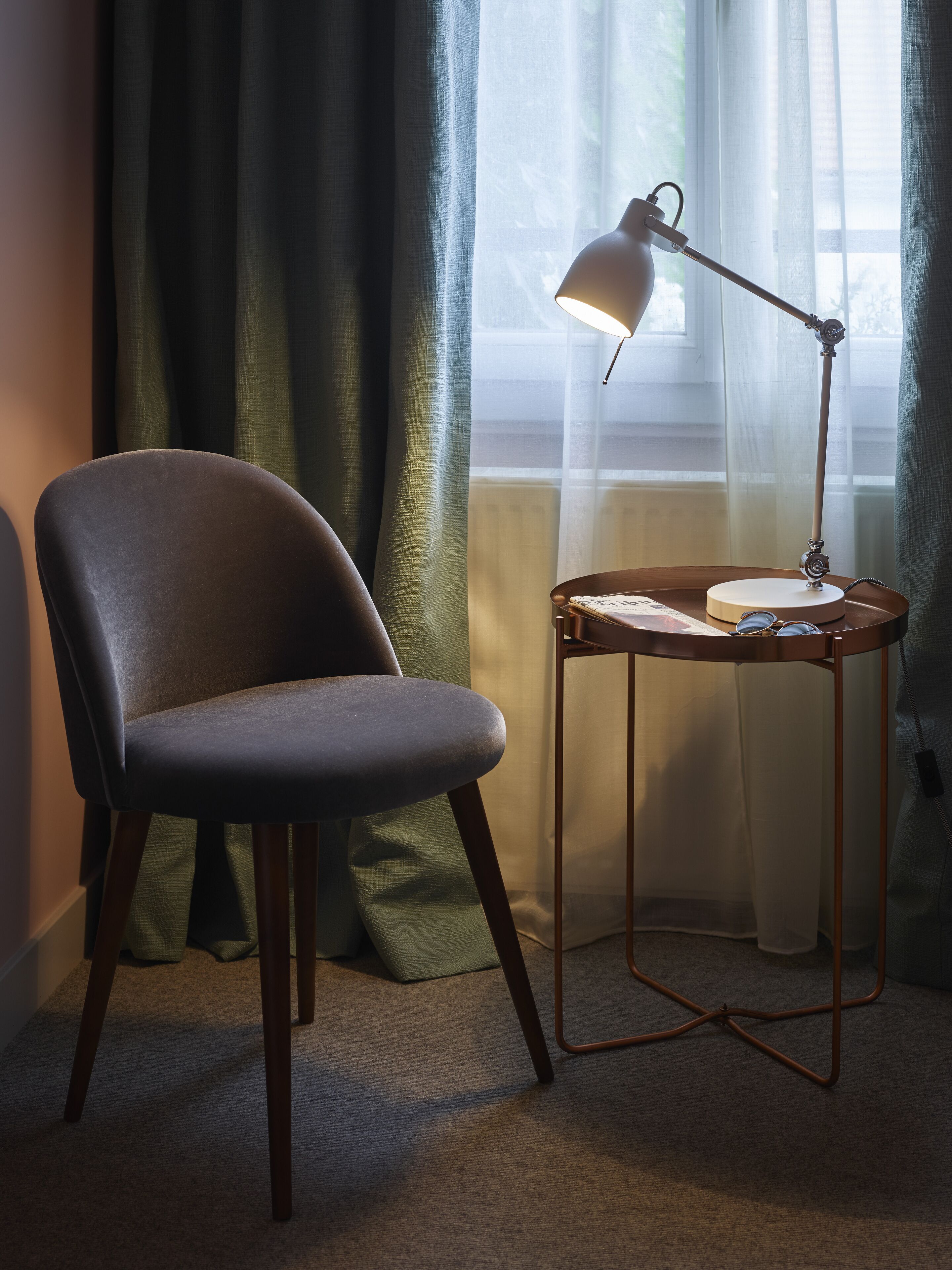 premium bedding, individually decorated, individually furnished, desk