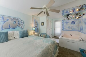 Iron/ironing board, free WiFi, bed sheets