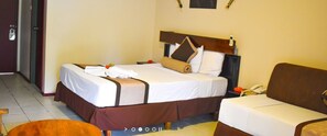 Standard Room | Desk, iron/ironing board, WiFi, bed sheets