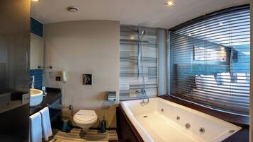 Standard Single Room | Bathroom