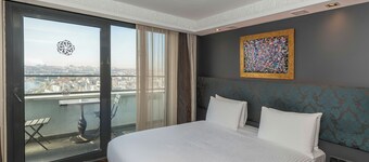 Pera Tulip Hotel & SPA