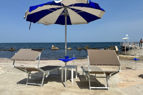 私家海滩、间海滩酒吧