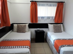 Deluxe Apartment, 2 Bedrooms | In-room safe, desk, laptop workspace, soundproofing - Suva Motor Inn (Suva)