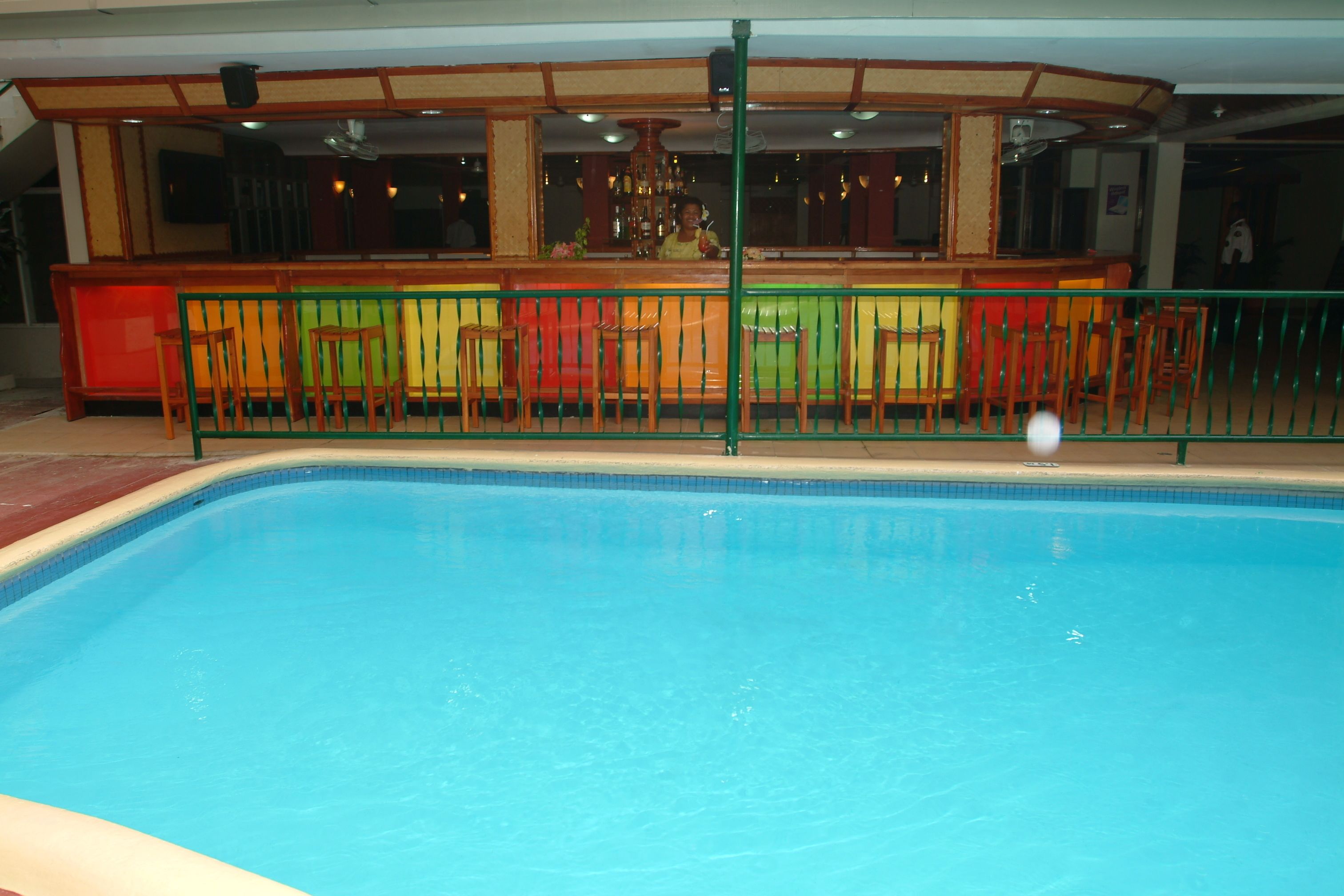 Poolside bar