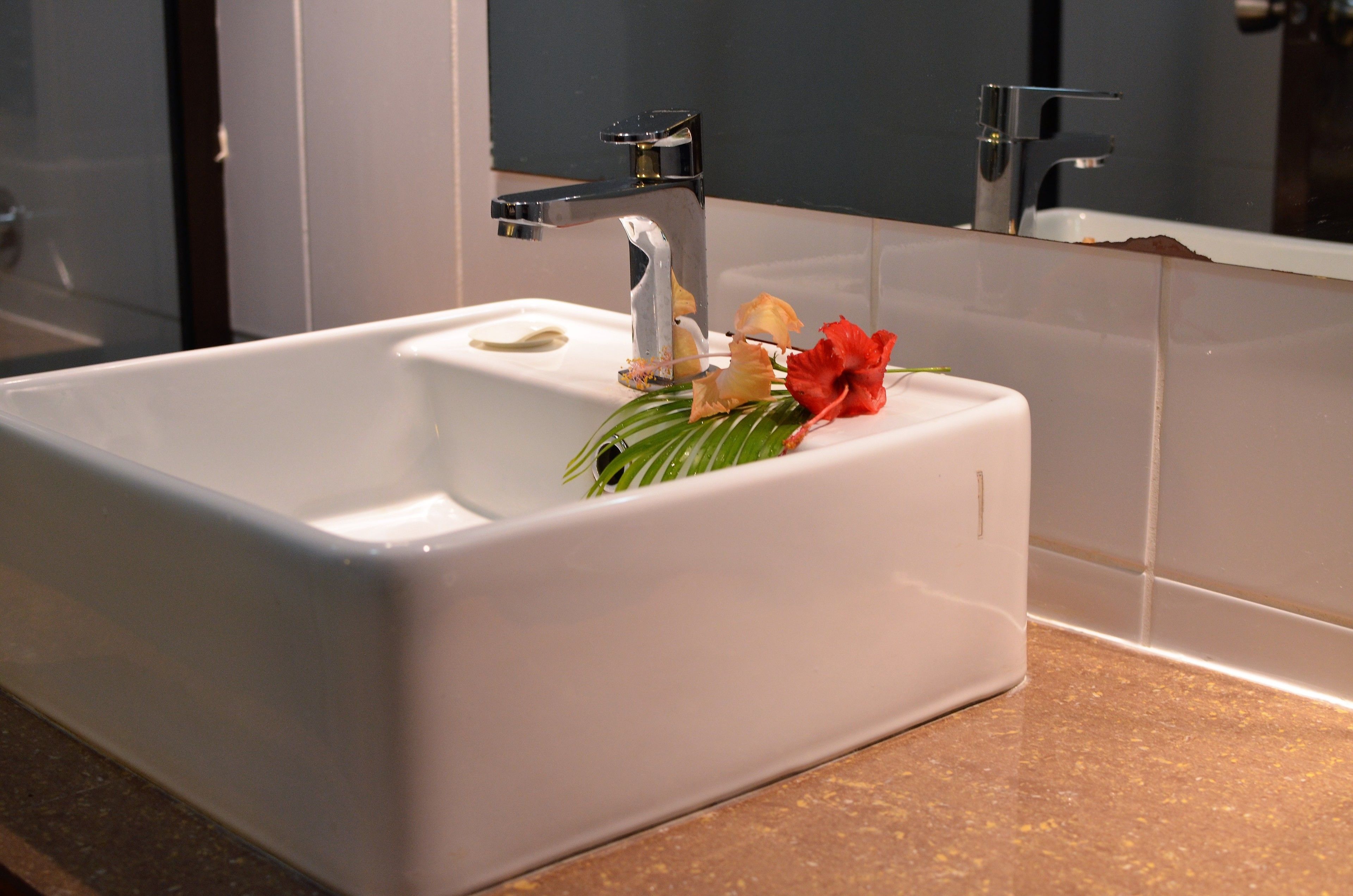 deluxe villa, 2 bedrooms | bathroom sink