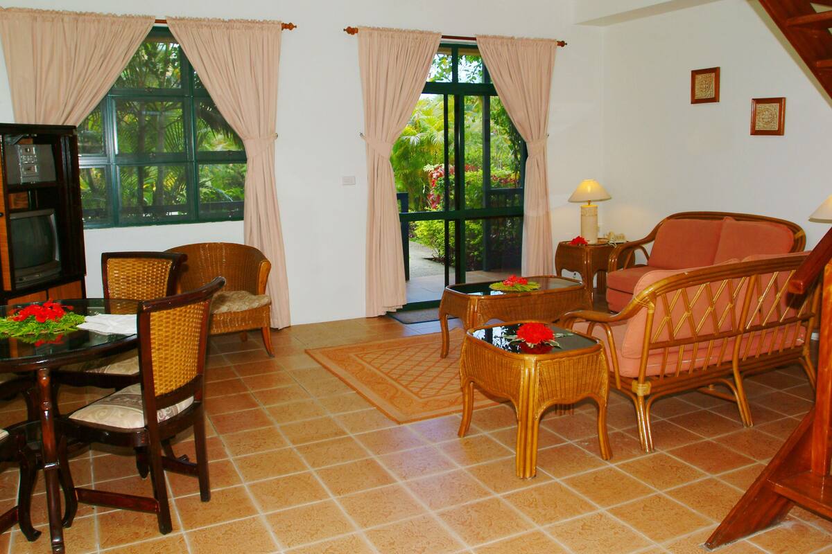 apartment, 2 bedrooms | living area | 32-inch flat-screen tv with satellite channels, tv, first-run films