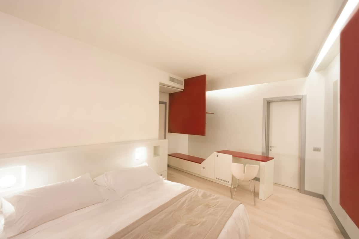 Sängtillbehör av högsta kvalitet, duntäcken och minibar