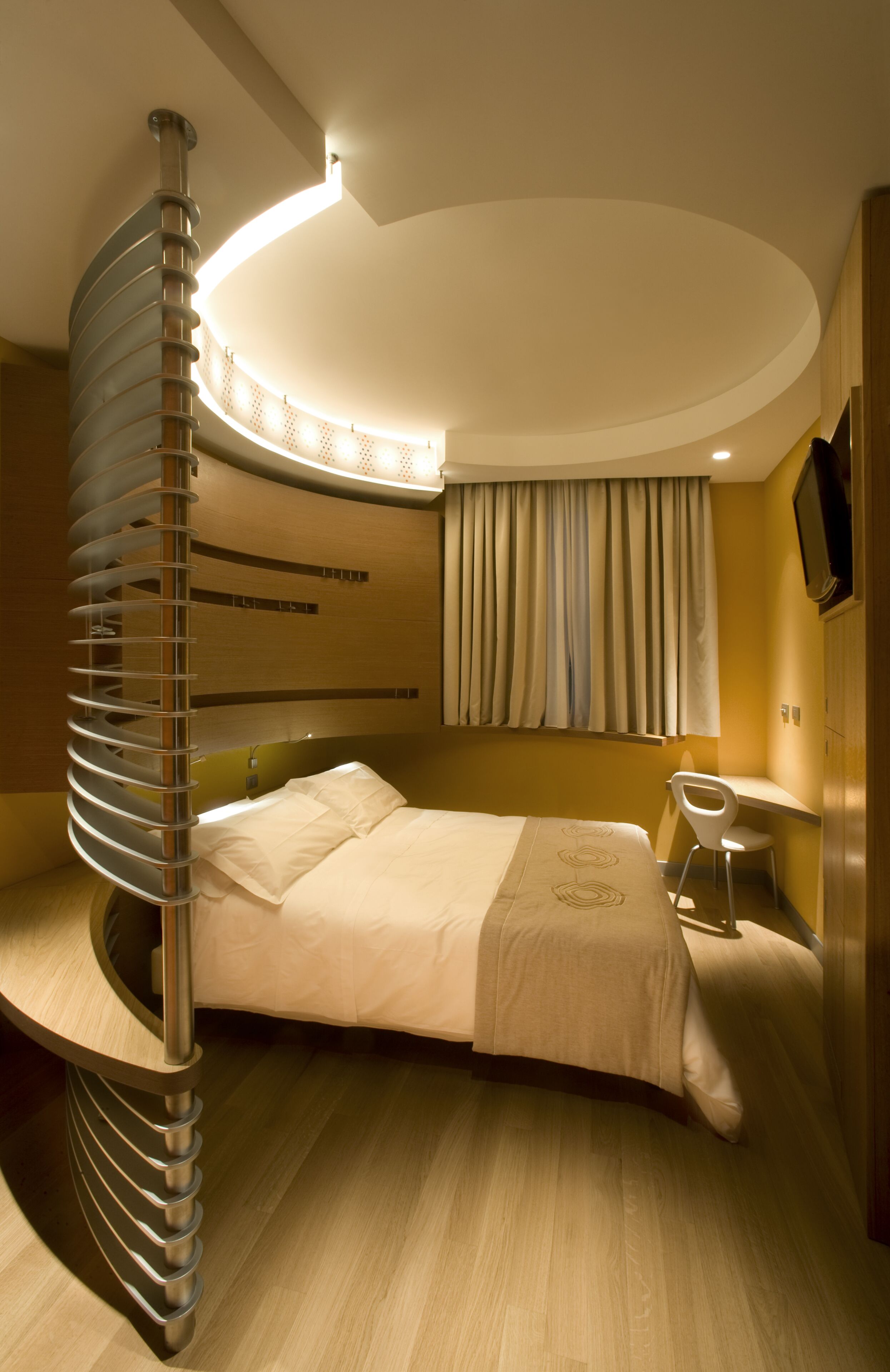 standard double room | premium bedding, down duvets, minibar, in-room safe