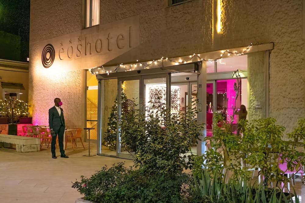 Eos Hotel