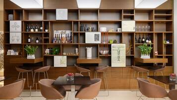 Tägliches inbegriffenes Frühstücksbuffet