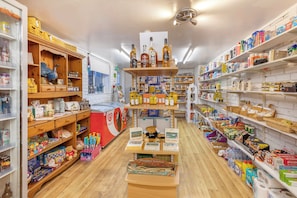 Gift shop