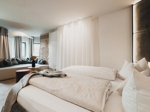 Hypo-allergenic bedding, minibar, in-room safe, desk - Wellnesshotel Eibl-Brunner (Frauenau)