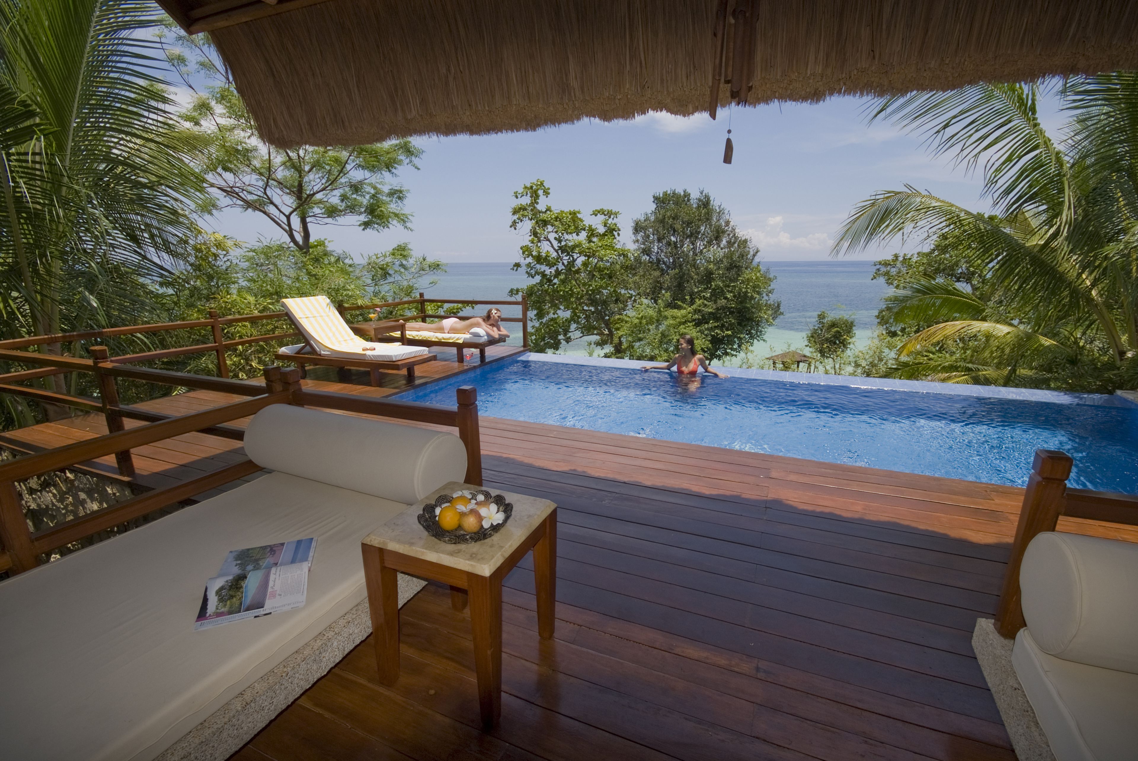 Indoor pool, 14 outdoor pools