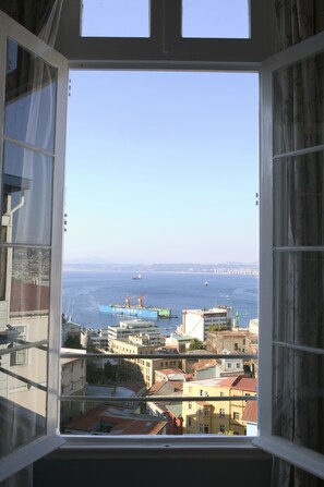 Beach/ocean view - Zerohotel (Valparaiso)