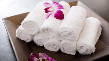 Bañera de hidromasaje interior