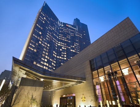 Exterior. Grand Millennium Beijing