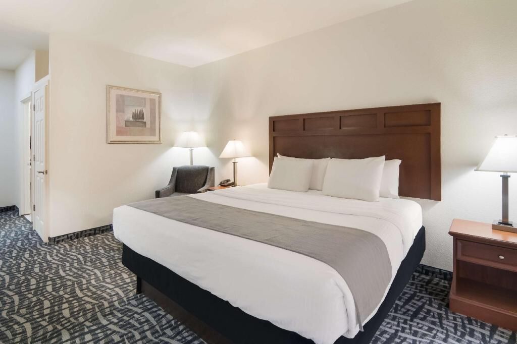 書桌、手提電腦工作空間、熨斗/熨衫板、免費 Wi-Fi