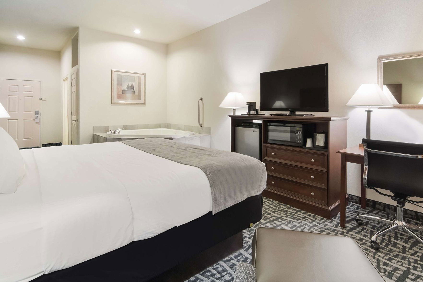 書桌、手提電腦工作空間、熨斗/熨衫板、免費 Wi-Fi