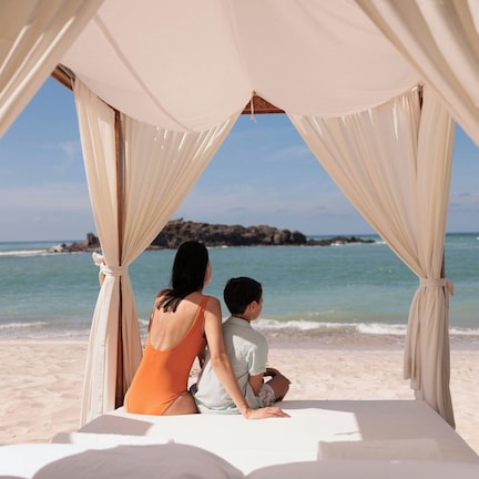 Private beach, scuba diving, kayaking, fishing