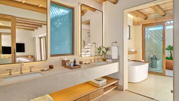Villa Présidentielle, 1 lit double, en front de plage | Salle de bain
