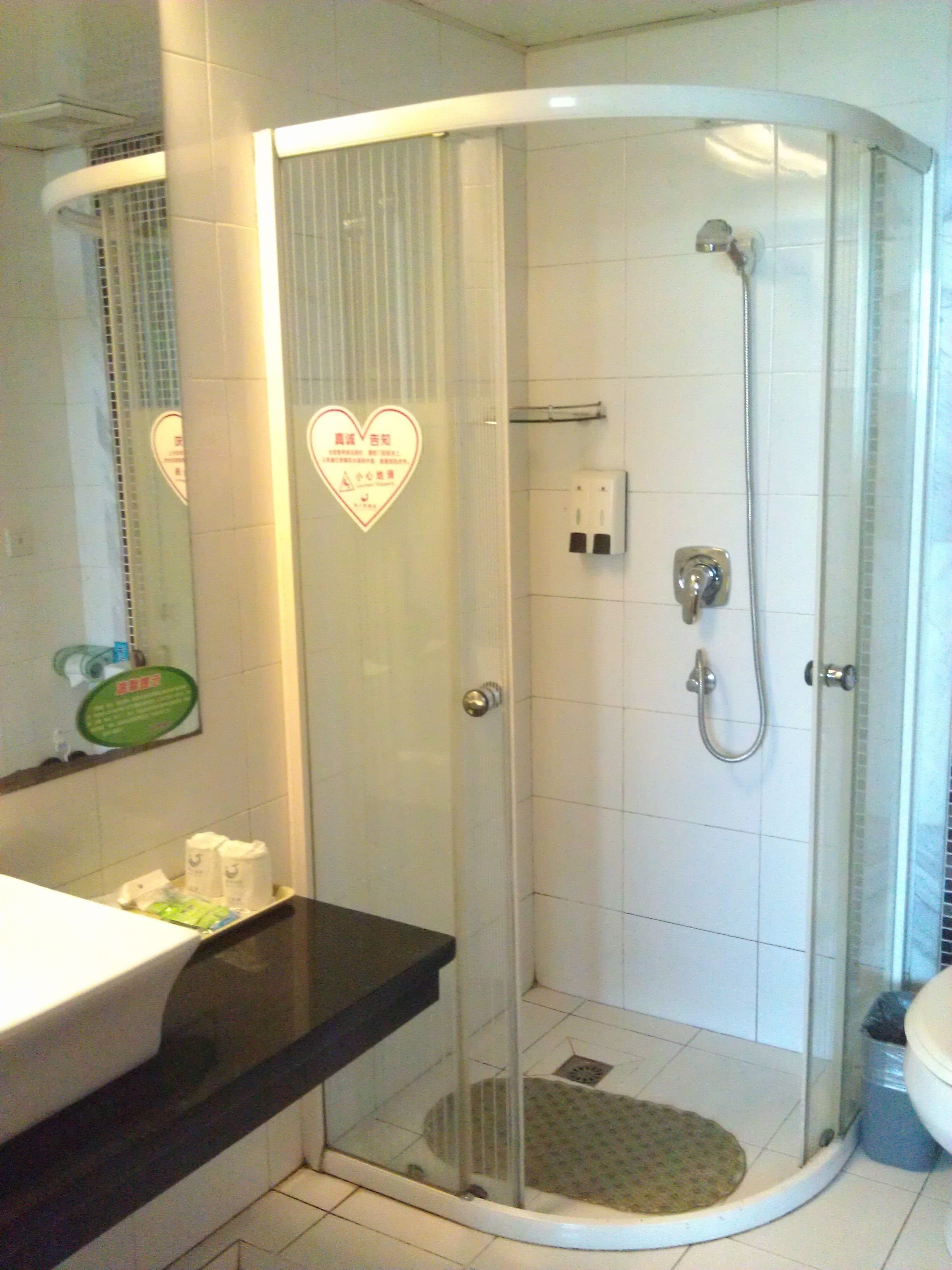 Habitación superior, 1 cama King size | Regadera en el baño
