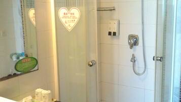 Habitación superior, 1 cama King size | Regadera en el baño