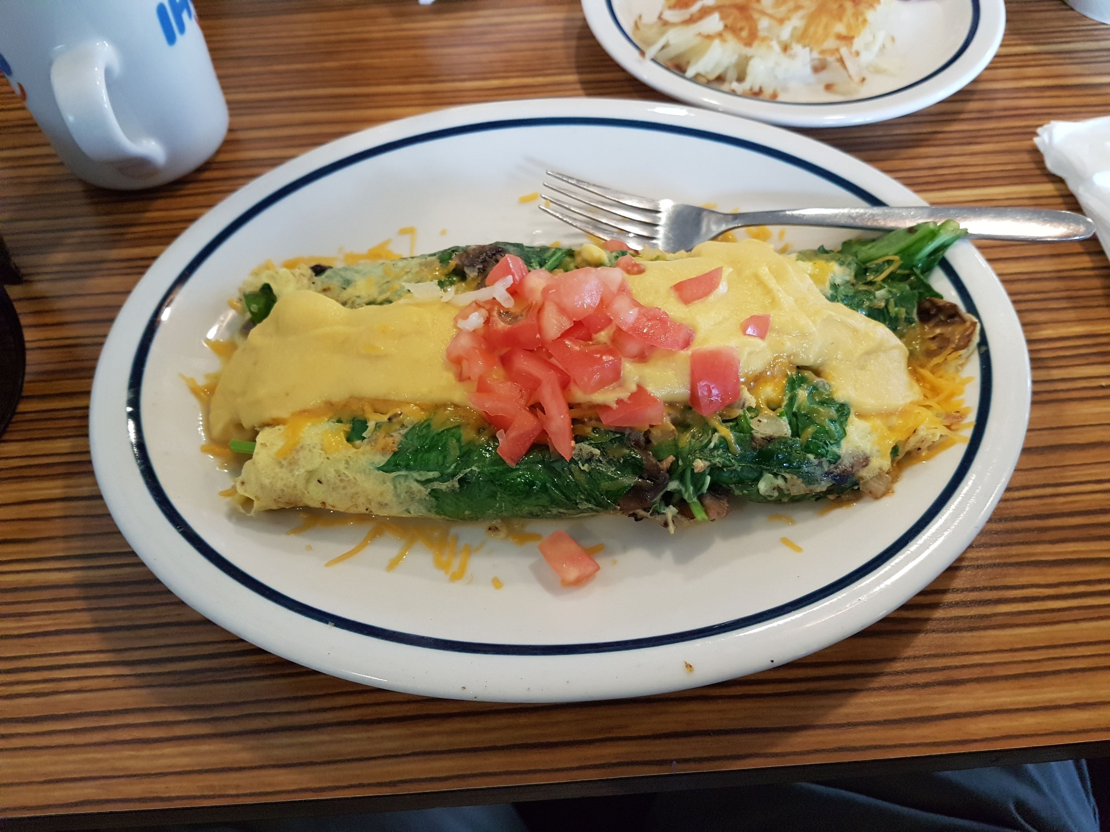 daily buffet breakfast (fjd 8 per person)