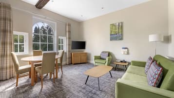 ์ํํธ, ์นจ์ค 1๊ฐ | ๊ฑฐ์ค ๊ณต๊ฐ | ๋์งํธ ์ฑ๋ ์์ฒญ์ด ๊ฐ๋ฅํ 32์ธ์น ํ๋ฉด TV, TV