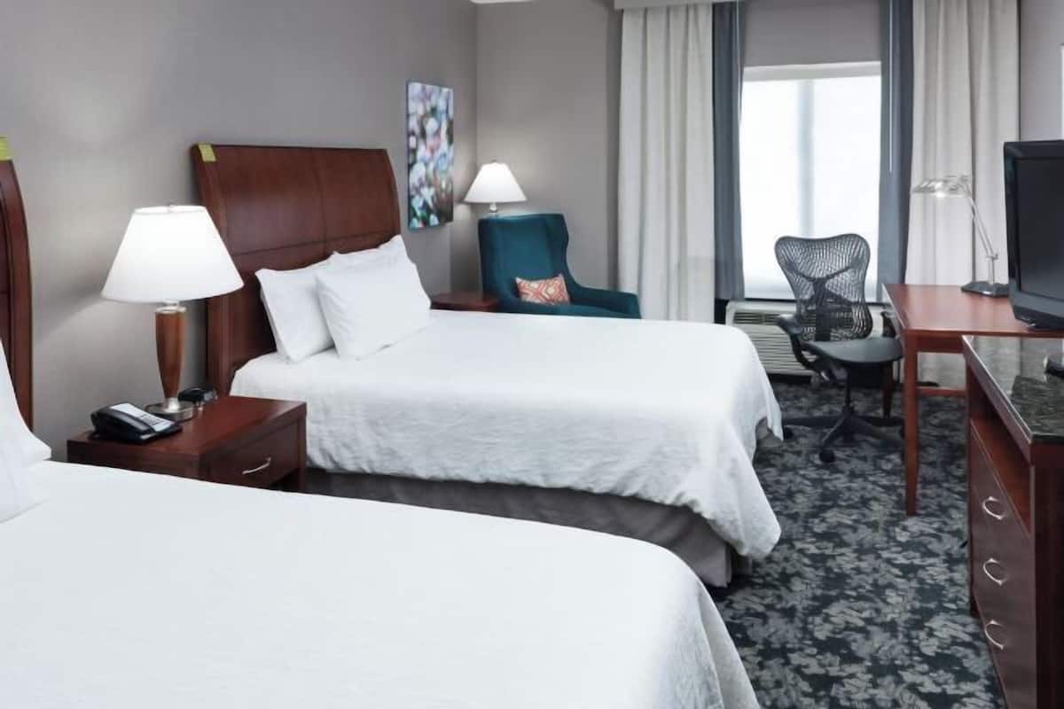 Ropa de cama de alta calidad, cubrecamas y colchones con pillow-top