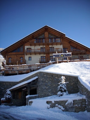 Front of property - Residence Cianfuran (Bardonecchia)