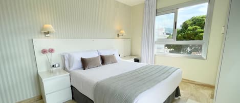 Premium bedding, minibar, in-room safe, blackout drapes