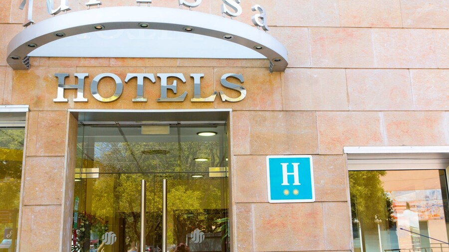 SM Hotel Turissa
